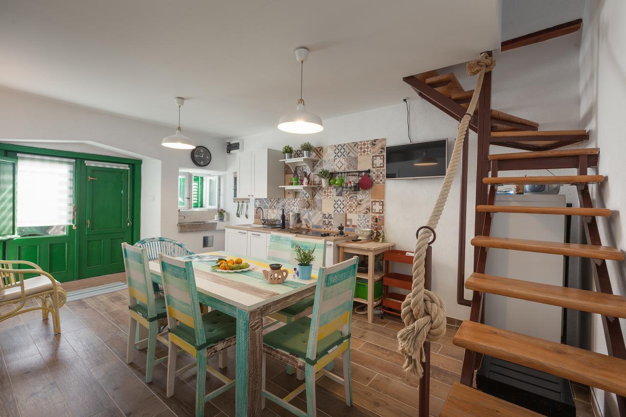 Holiday home Stonehouse Katarina